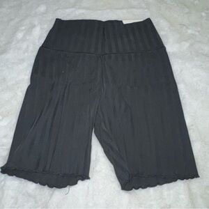 NEW offline by aerie biker shorts